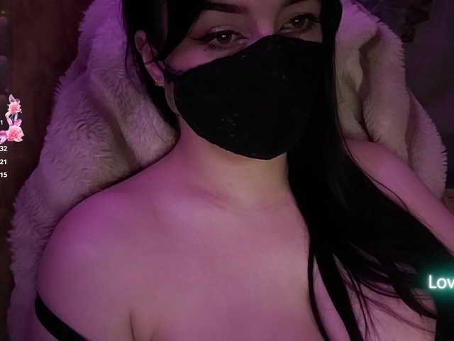 YennSI live cam on BongaCams