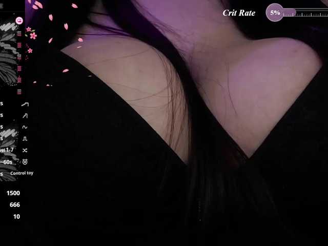 YennSI, en vivo ahora en BongaCams