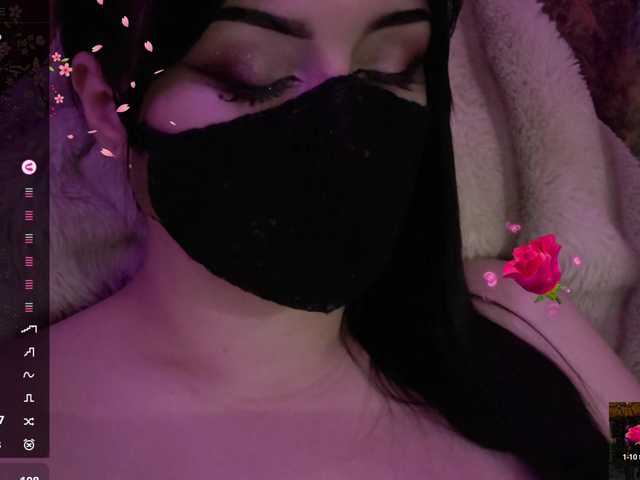YennSI live cam on BongaCams