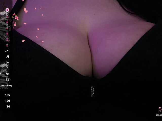 YennSI live cam on BongaCams