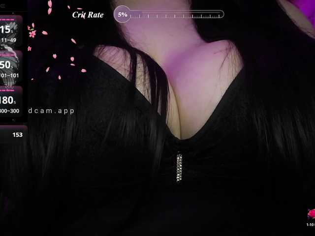 Yenneferr live cam preview