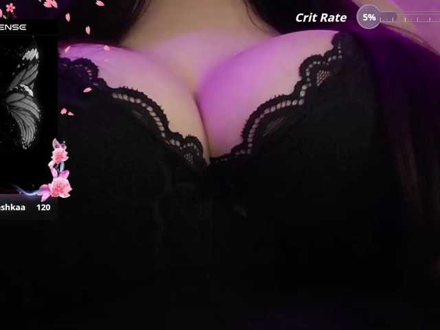 Yenneferr live cam