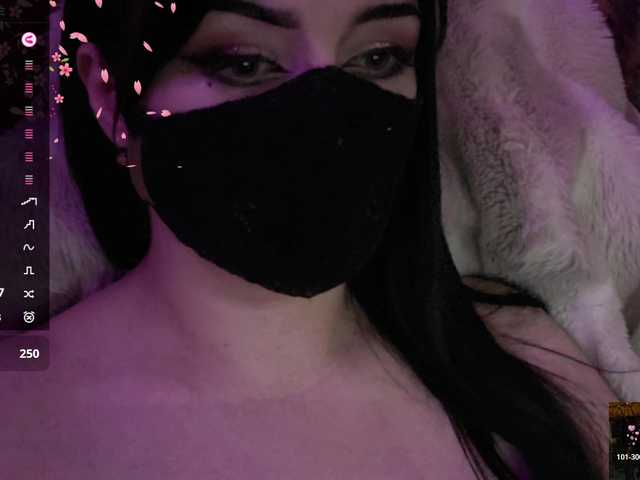 YennSI live cam on BongaCams