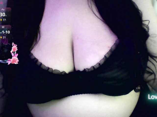 IIVII live webcam show