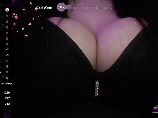 Yenneferr live cam preview