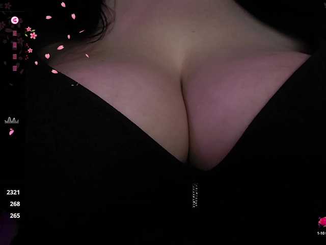 YennSI live cam on BongaCams