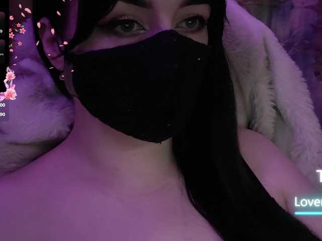YennSI live cam on BongaCams