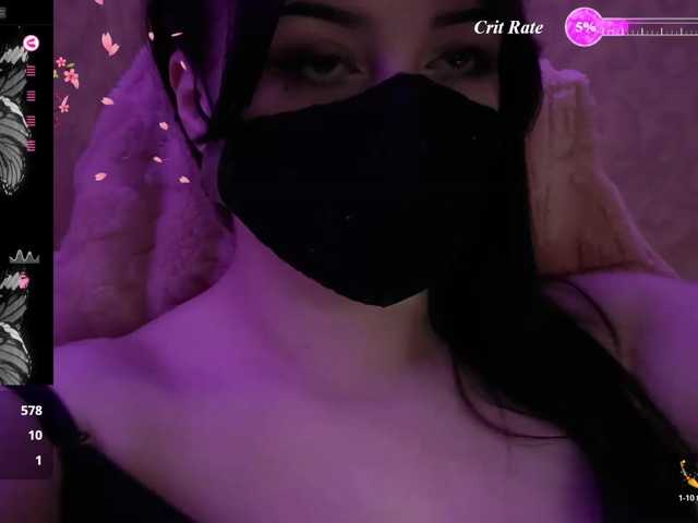 YennSI, live now on BongaCams