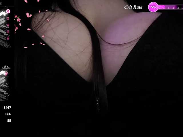 YennSI, live now on BongaCams