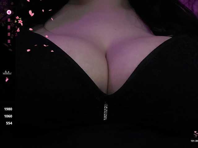YennSI live cam on BongaCams