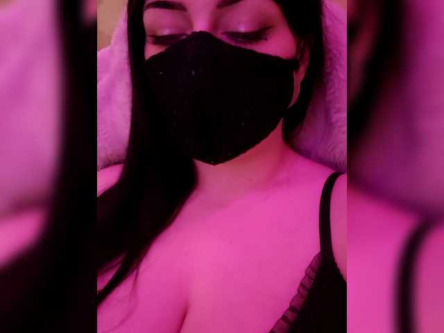yennsi live sex show