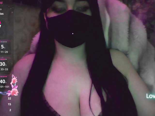 YennSI live cam on BongaCams