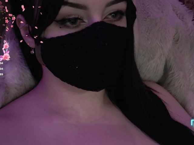 YennSI live cam on BongaCams