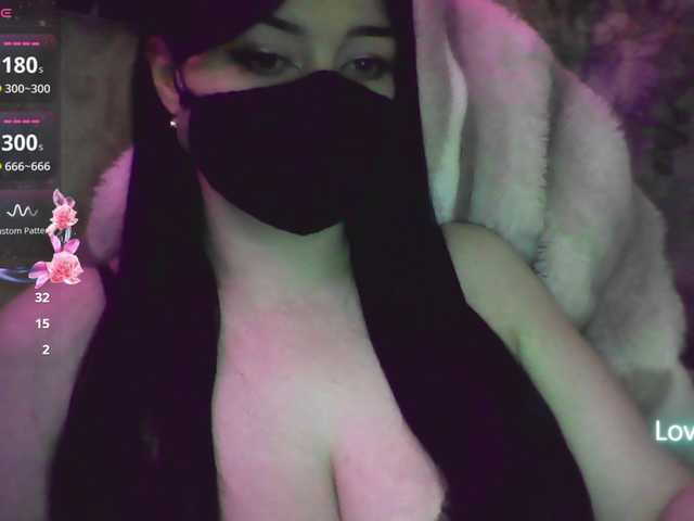 YennSI live cam on BongaCams