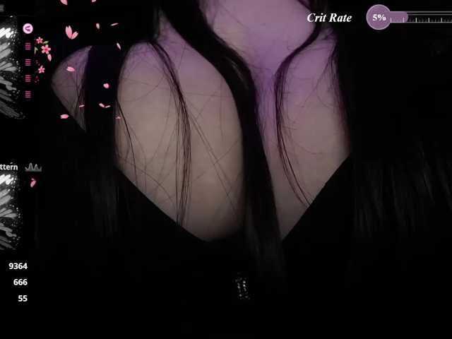 YennSI, en vivo ahora en BongaCams