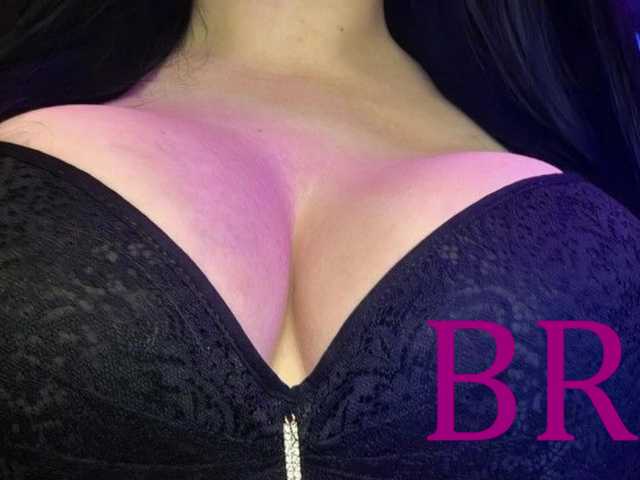 YennSI live cam on BongaCams