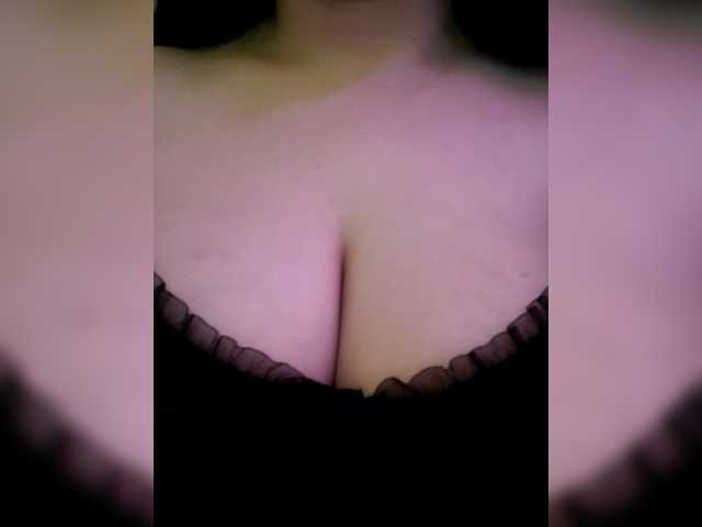 YennSI live cam on BongaCams