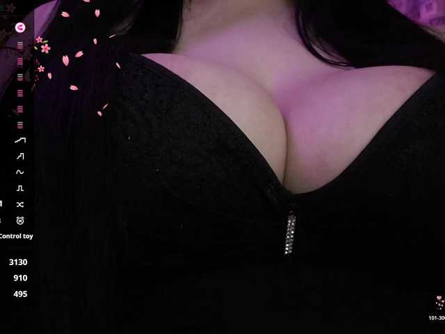 YennSI live cam on BongaCams