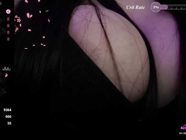 YennSI, en directo ahora en BongaCams