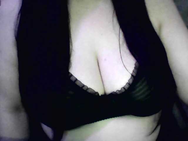 IIVII live webcam show