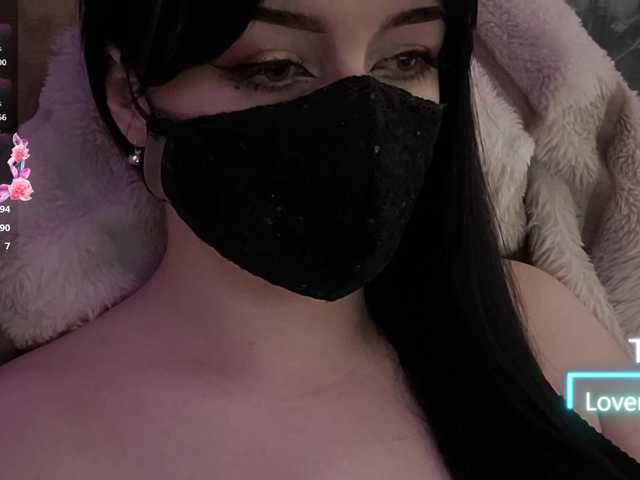 YennSI live cam on BongaCams