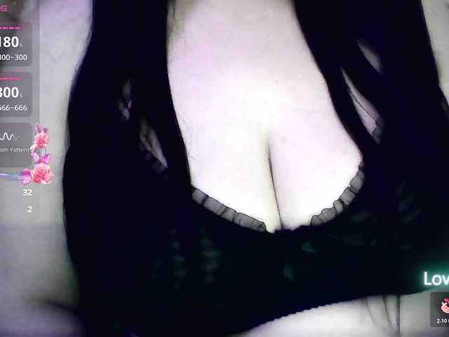 YennSI live cam on BongaCams
