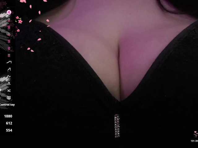 YennSI live cam on BongaCams