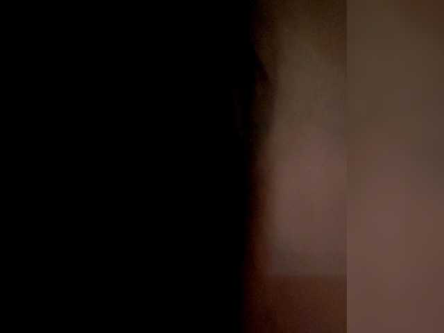 YennSI's BongaCams show and profile