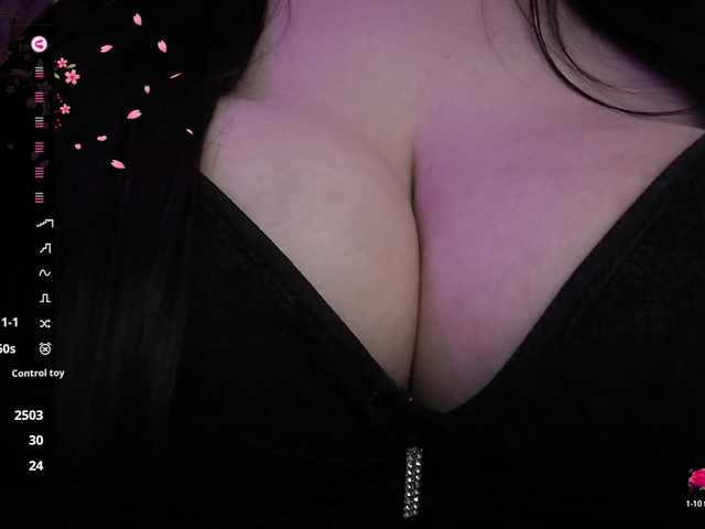 YennSI live cam on BongaCams