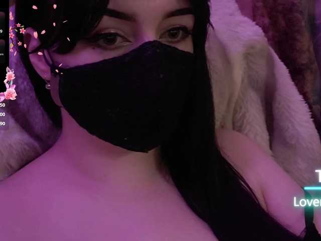 YennSI live cam on BongaCams