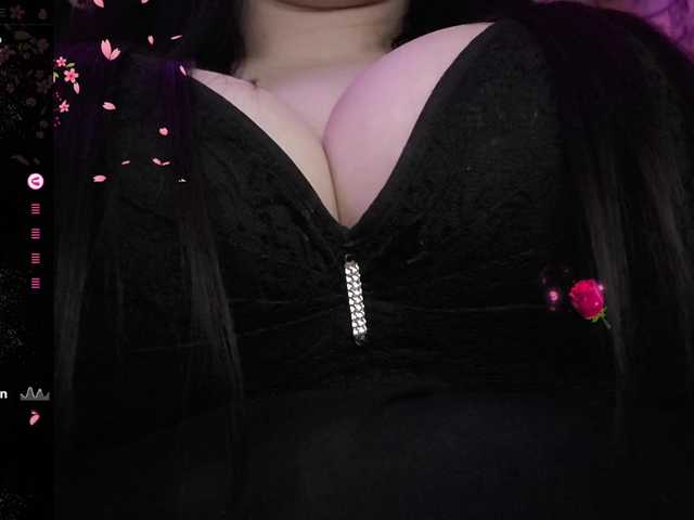 YennSI live cam on BongaCams