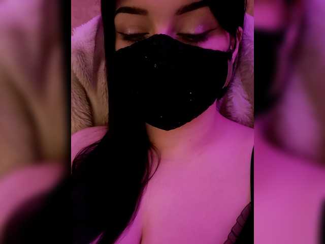 yennsi live sex show
