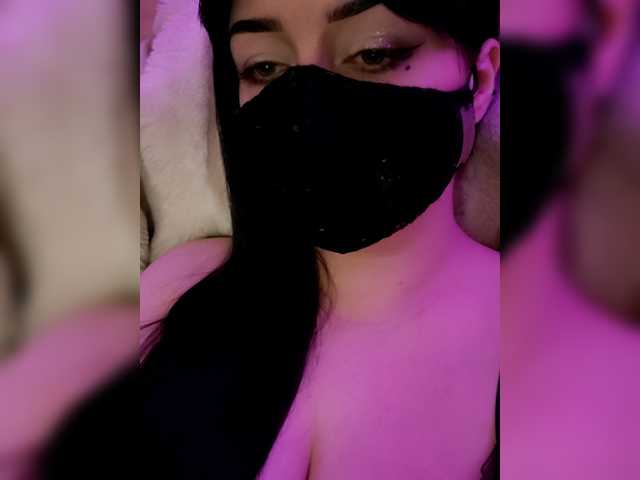 yennsi live sex show
