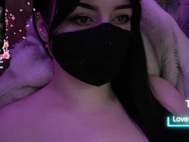 YennSI live cam on BongaCams