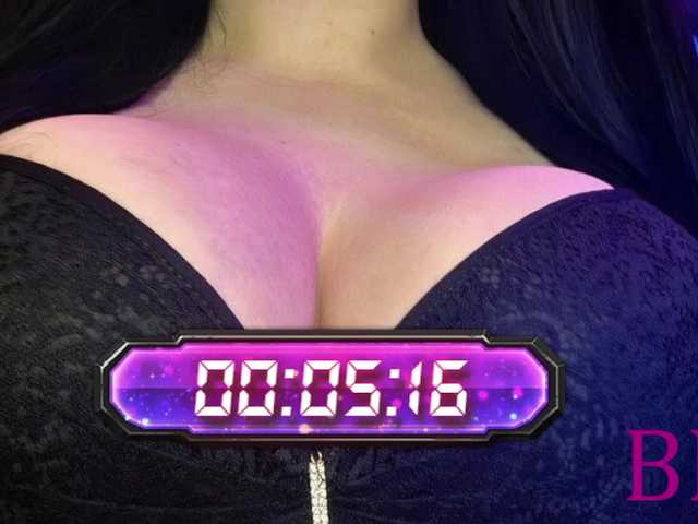 IIVII live webcam show