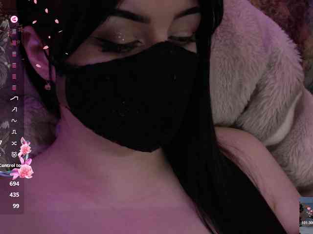 Yenneferr webcam