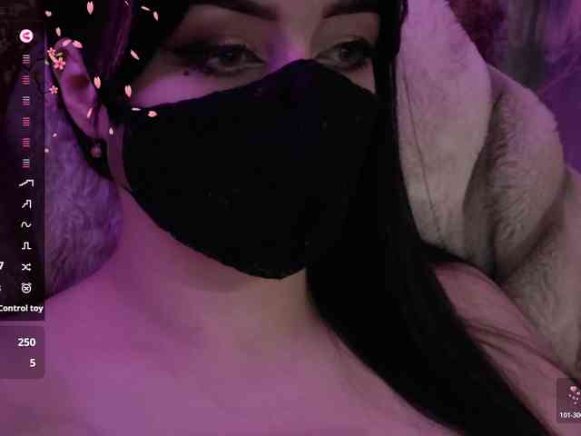 Yenneferr webcam