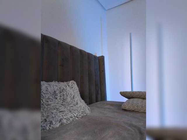 go to chat with -LanaRay-