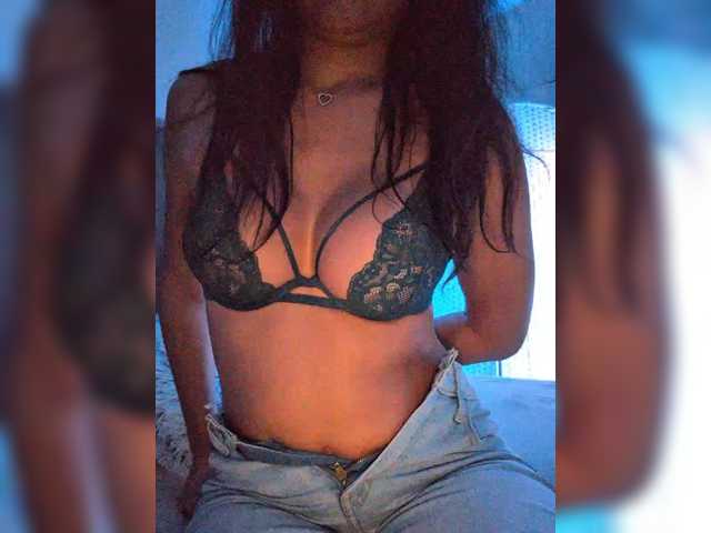 -LanaRay-