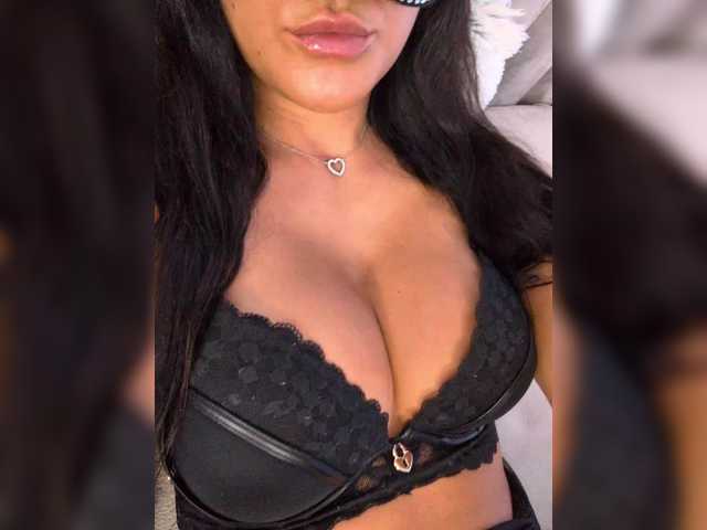 -LanaRay-