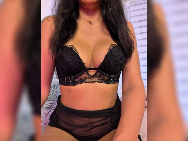-LanaRay- live cam on BongaCams