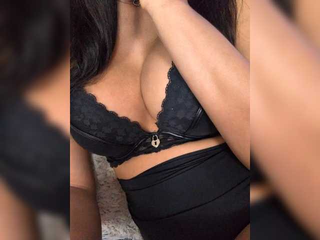 -LanaRay-
