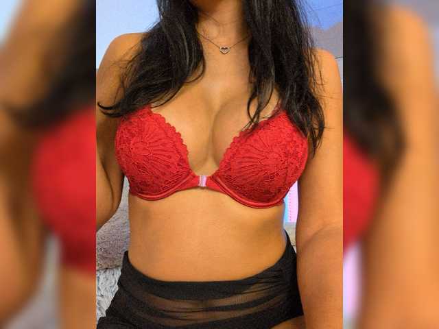 -LanaRay- live cam on BongaCams