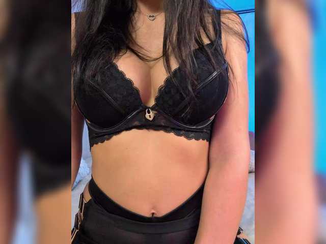 -LanaRay- live cam on BongaCams