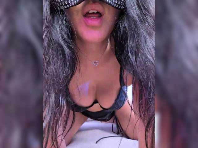 -LanaRay-