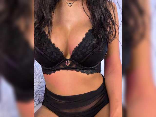 -LanaRay-