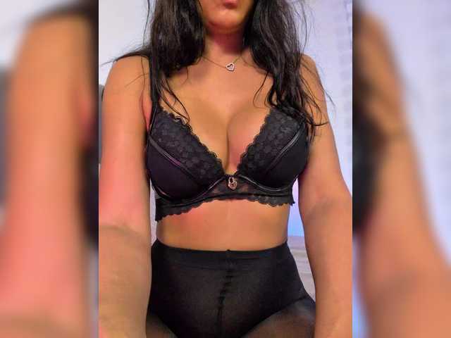 -LanaRay- live cam on BongaCams