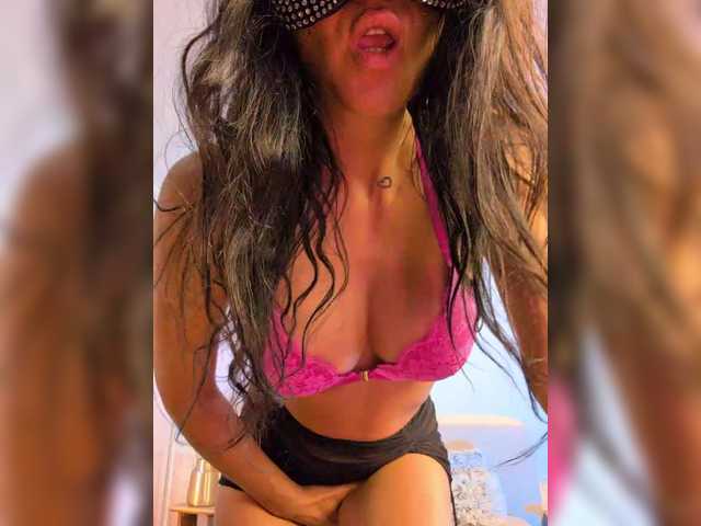 -LanaRay-