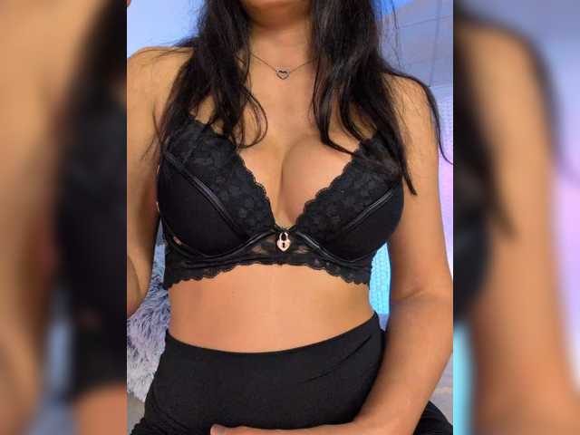 -LanaRay- live cam on BongaCams