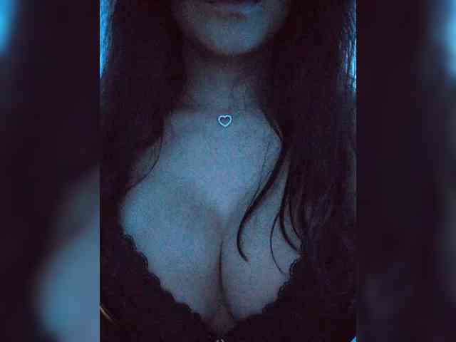 -LanaRay-